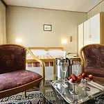 Hotel Bertusi 3*