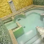 Bertusi מלון 3*