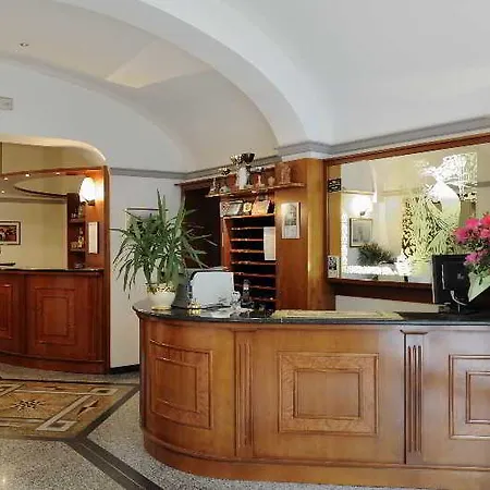 Hotel Bertusi 3*