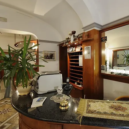 Hotel Bertusi 3*