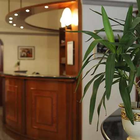 ホテル Bertusi ポッレッタ・テルメ