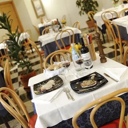 Bertusi ホテル 3*